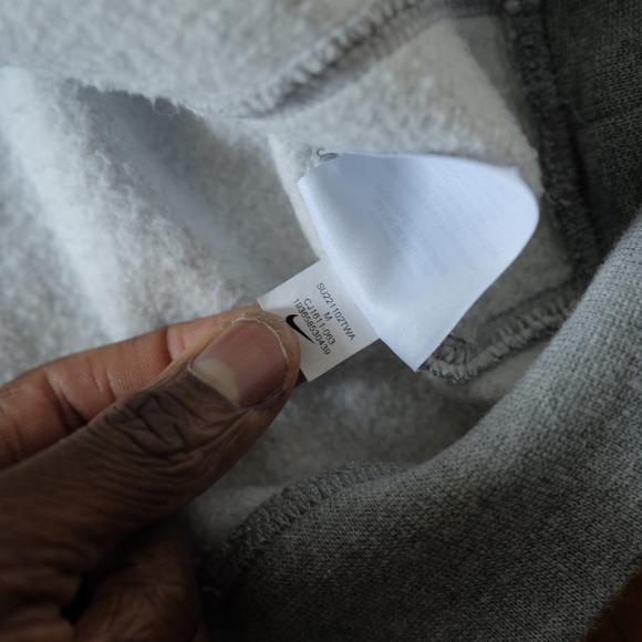 Nike Sportswear Club Fleece Hoodie Gray Pullover Casual Athleisure Size M Lounge - Picture 10 of 10